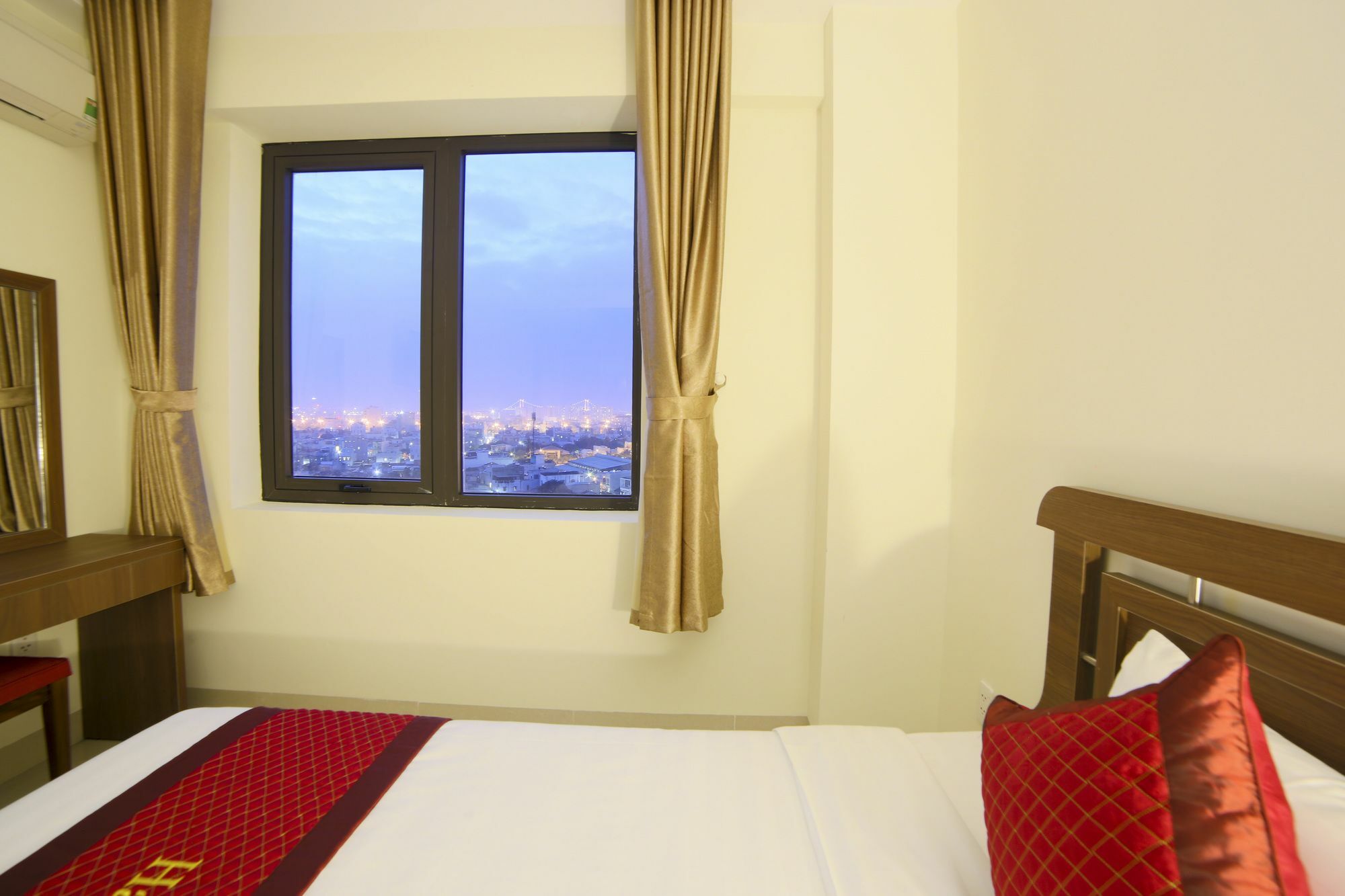 Ha Noi Hotel Da Nang Luaran gambar